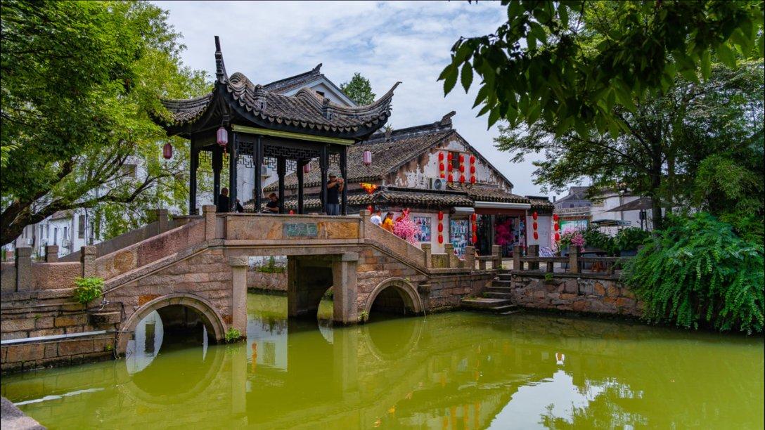 南宁市2024年“春风行动”启动仪式暨“就业援助月”专场招聘会举办